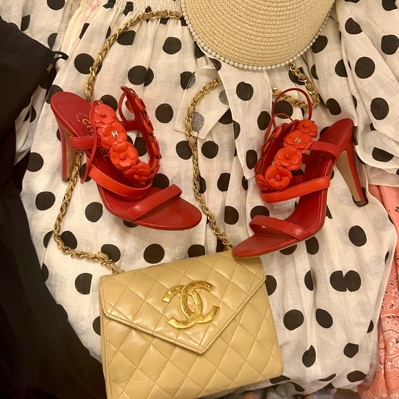 Red Chanel sandal - Picture 6 of 6